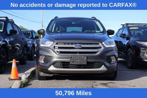 MAGNETIC METALLIC 2017 Ford Escape SE