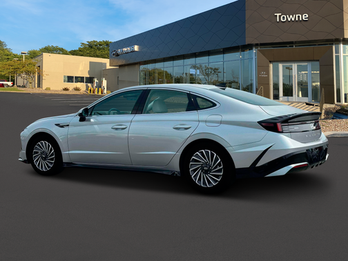 2025 Hyundai SONATA Hybrid SE