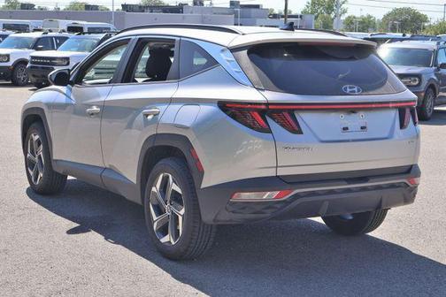 Shimmering Silver 2022 Hyundai TUCSON SEL