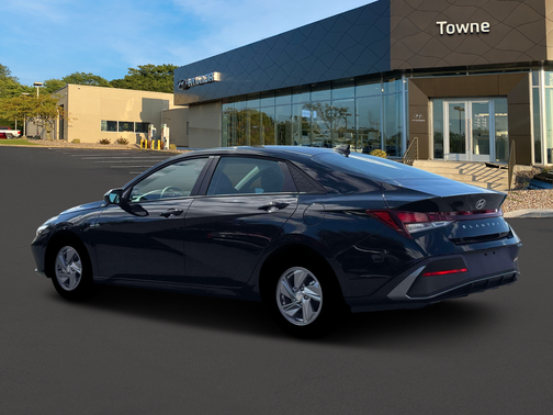 Abyss Black 2026 Hyundai ELANTRA SE
