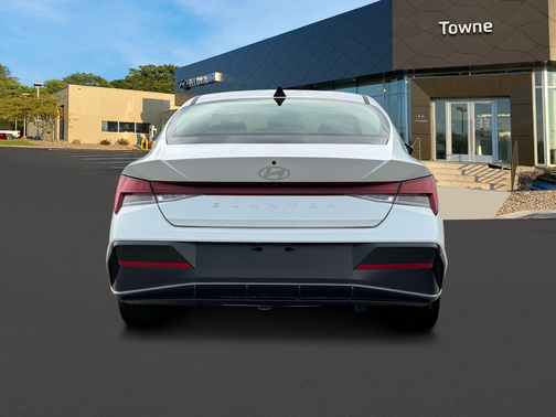 2025 Hyundai ELANTRA SEL