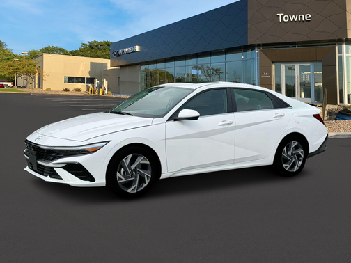 2025 Hyundai ELANTRA SEL