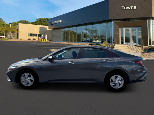 Amazon Gray 2026 Hyundai ELANTRA SE