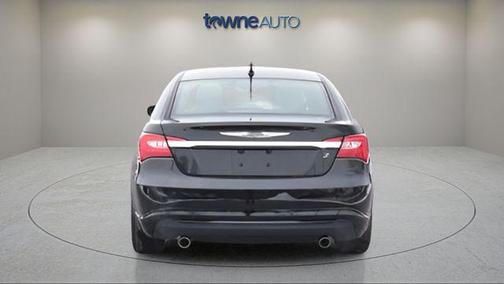 2013 Chrysler 200 Limited