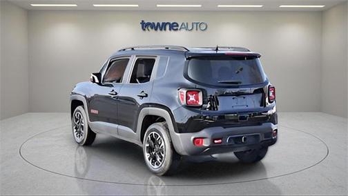 2023 Jeep Renegade Trailhawk