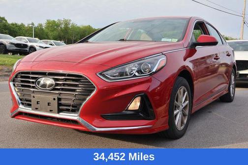 Scarlet Red 2019 Hyundai SONATA SE
