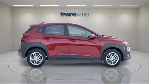 2021 Hyundai KONA SE