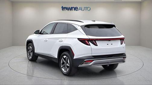 Serenity White Pearl 2025 Hyundai TUCSON SEL Convenience