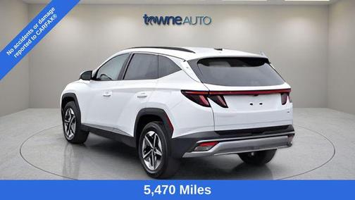 Serenity White Pearl 2025 Hyundai TUCSON SEL Convenience