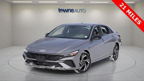 2025 Hyundai ELANTRA Sport