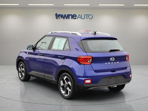 Intense Blue 2022 Hyundai VENUE Limited