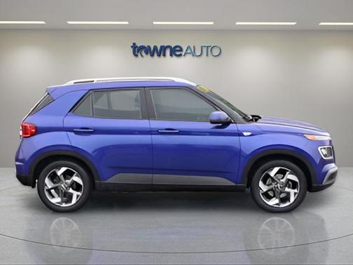 Intense Blue 2022 Hyundai VENUE Limited