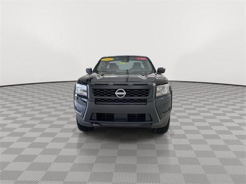 2025 Nissan Frontier S