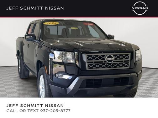 Super Black 2024 Nissan Frontier SV