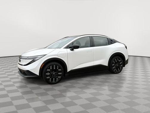 2026 Nissan Leaf PLATINUM+