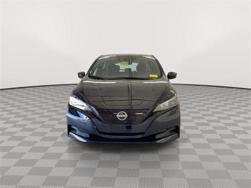 2025 Nissan Leaf S