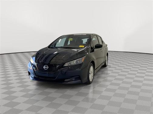 2025 Nissan Leaf S
