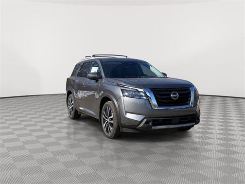 2025 Nissan Pathfinder Platinum 4WD