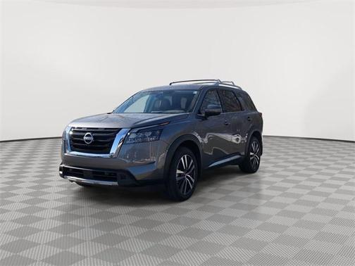 2025 Nissan Pathfinder Platinum 4WD