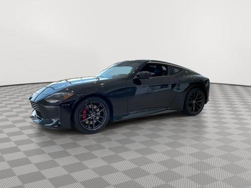 Black Diamond Pearl 2026 Nissan Z Performance