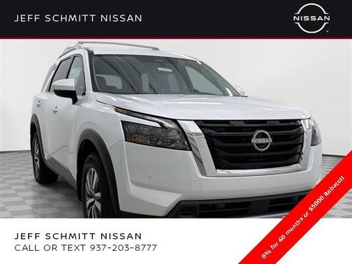2025 Nissan Pathfinder SL 4WD