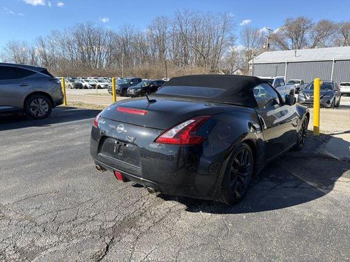 2018 Nissan 370Z Touring