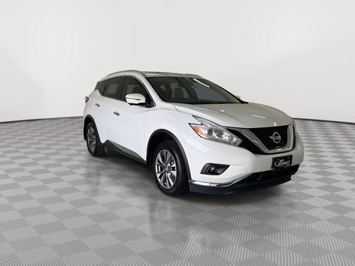 Pearl White 2016 Nissan Murano SL