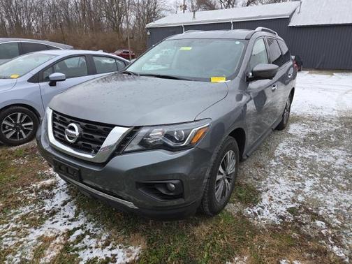 2019 Nissan Pathfinder SL