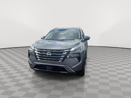 Gun Metallic 2025 Nissan Rogue SL