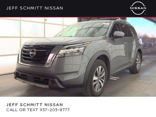 2024 Nissan Pathfinder SL FWD