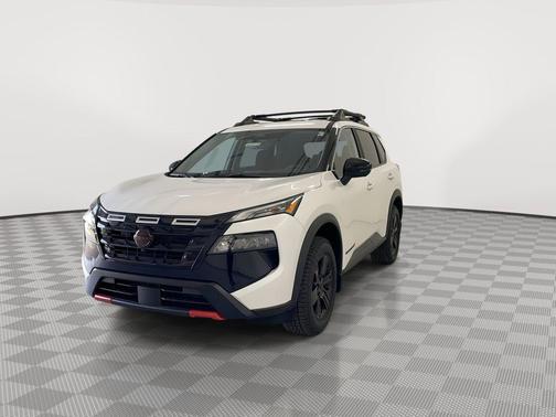 Everest White Pearl Tricoat 2026 Nissan Rogue Rock Creek