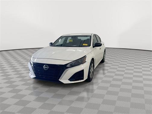 2024 Nissan Altima S FWD