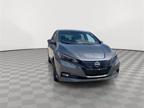 2025 Nissan Leaf SV PLUS