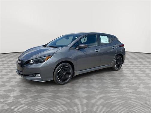 2025 Nissan Leaf SV PLUS