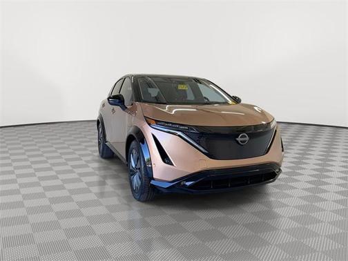 2025 Nissan ARIYA PLATINUM+