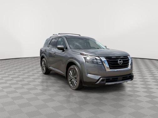 Gun Metallic 2025 Nissan Pathfinder SL FWD