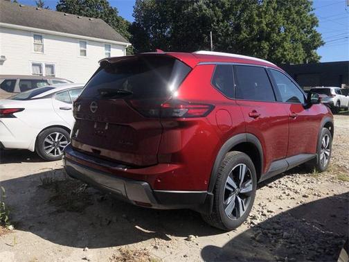 2024 Nissan Rogue SL