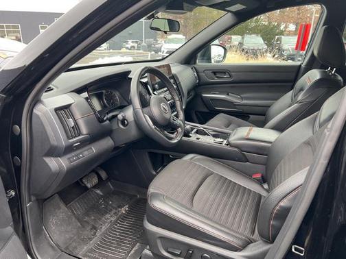 2023 Nissan Pathfinder Rock Creek 4WD
