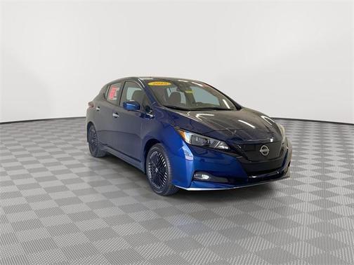2025 Nissan Leaf SV PLUS