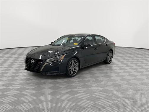 2024 Nissan Altima SR VC-Turbo FWD