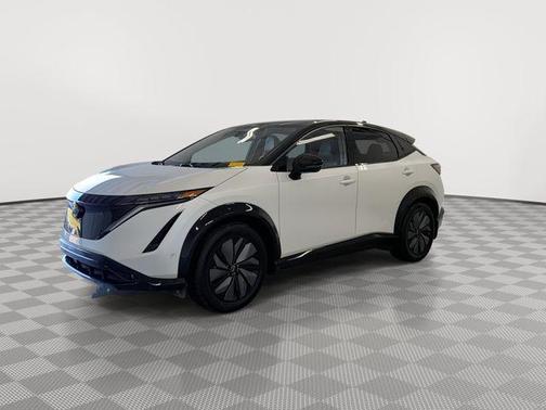 2025 Nissan ARIYA PLATINUM+