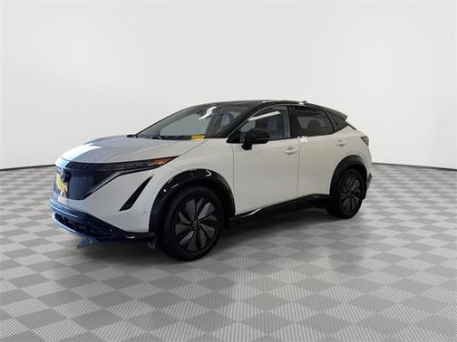 2025 Nissan ARIYA PLATINUM+