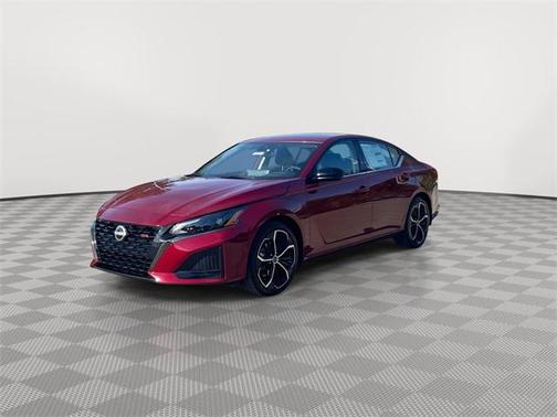 2025 Nissan Altima 2.5 SR
