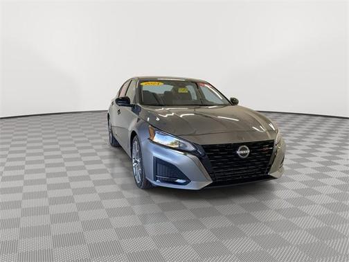 2024 Nissan Altima SR VC-Turbo FWD