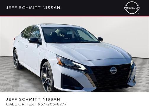 2025 Nissan Altima 2.5 SR