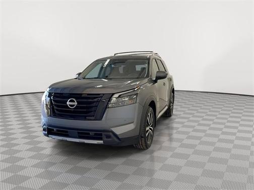 2025 Nissan Pathfinder Platinum 4WD