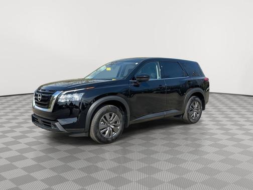 2025 Nissan Pathfinder S 4WD