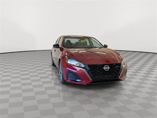 2024 Nissan Altima SR VC-Turbo FWD