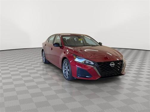 2024 Nissan Altima SR VC-Turbo FWD