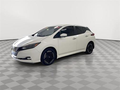 2025 Nissan Leaf SV PLUS